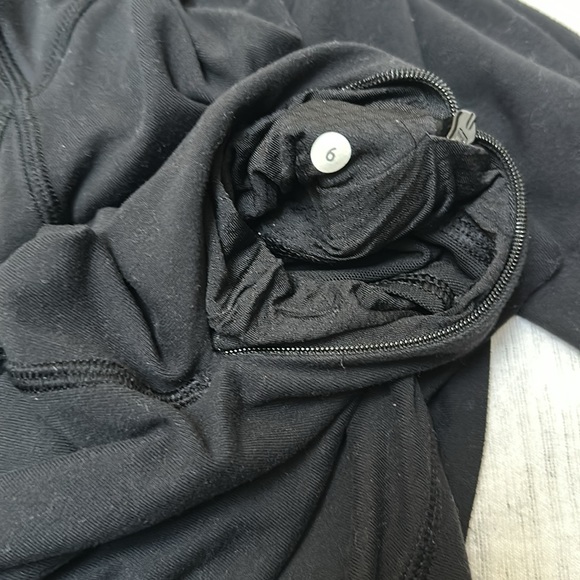 Lululemon Pullover - Picture 7 of 7